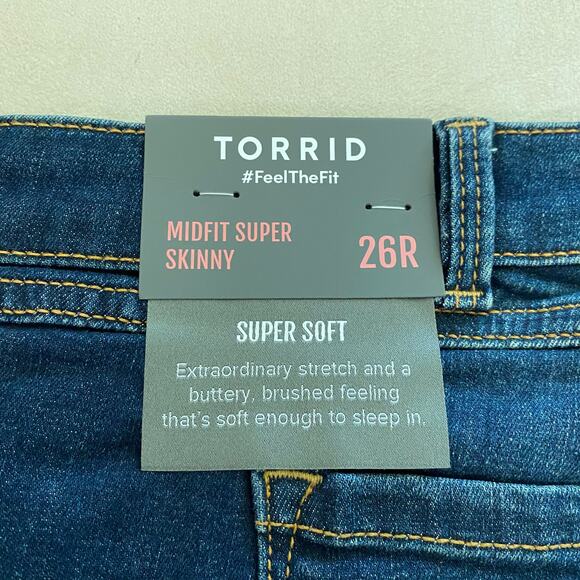 Torrid NWT Midfit Super Skinny Jean Super Soft Dark Wash Size 26 High Rise Blue - Picture 4 of 10
